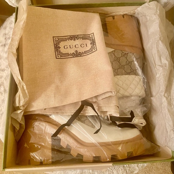 Gucci Apollo GG Supreme Boots Samoa Quilted White Leather Upper. - Picture 10 of 11